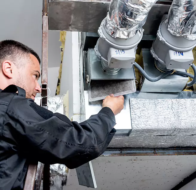 Why Homeowners Businesses Trust Us in Evanston, IL?